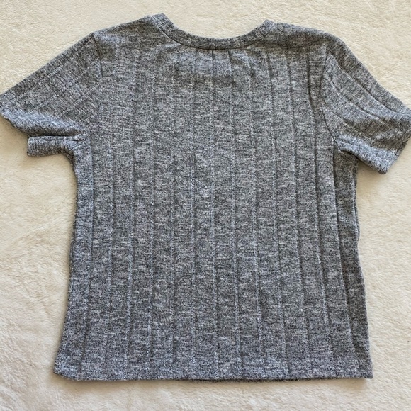 Zara Cropped Ribbed Top - Picture 3 of 3